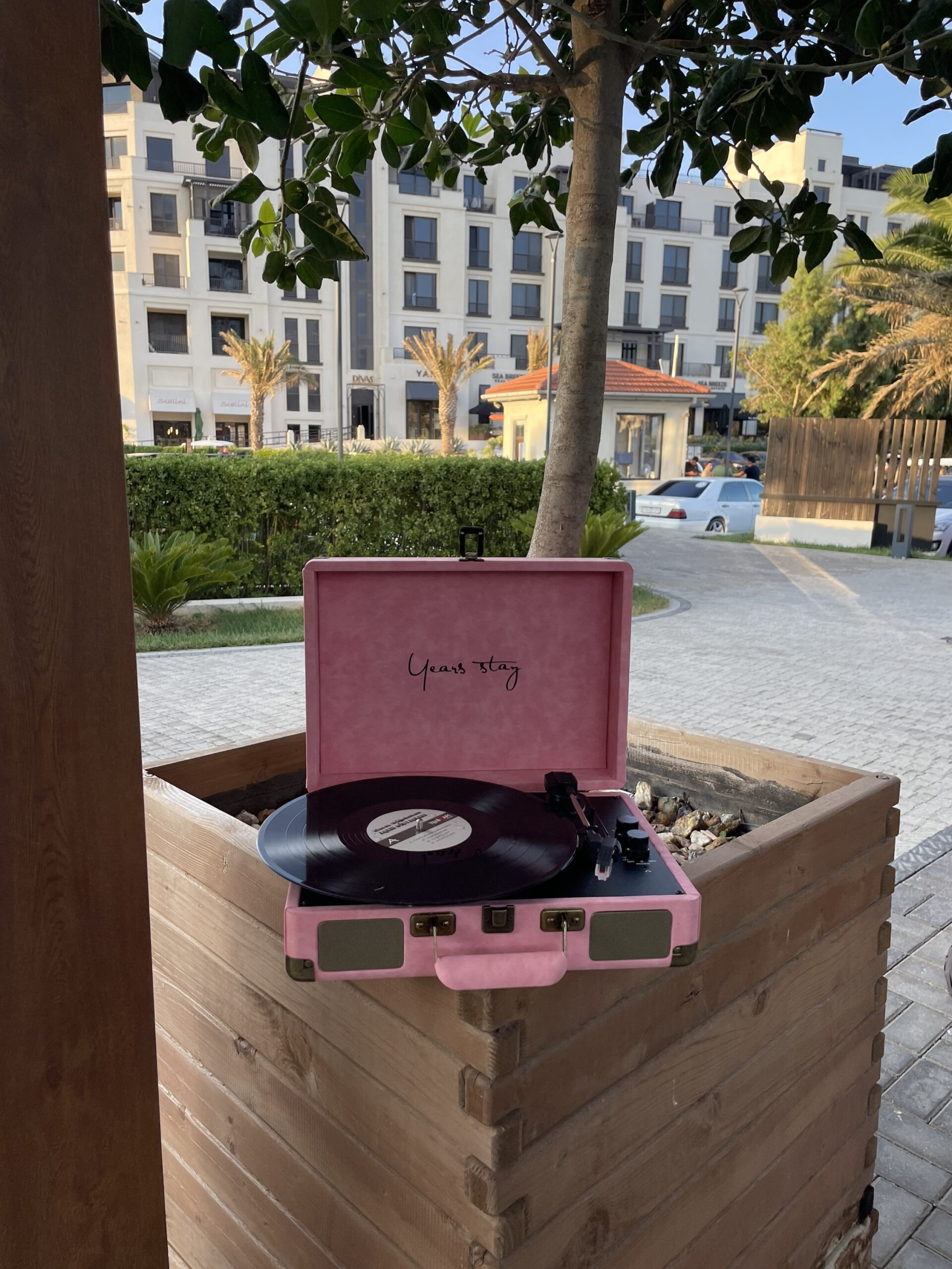 Gramofonbaku GRM006 pink (Çəhrayi) rəngi çanta Pikap – Bluetooth Retro plak Çalar 7 Gramofonbaku GRM006 pink (Çəhrayi) rəngi çanta Pikap – Bluetooth Retro plak Çalar - Görsel 7