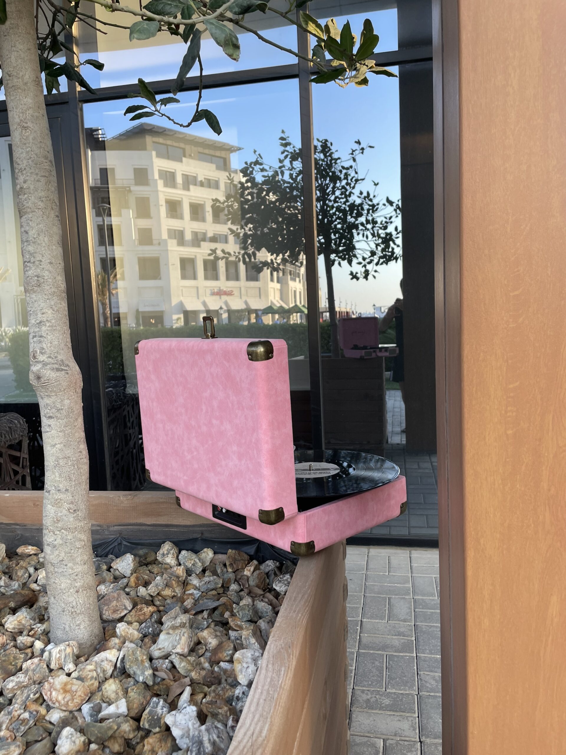 Gramofonbaku GRM006 pink (Çəhrayi) rəngi çanta Pikap – Bluetooth Retro plak Çalar 6 Gramofonbaku GRM006 pink (Çəhrayi) rəngi çanta Pikap – Bluetooth Retro plak Çalar - Görsel 6