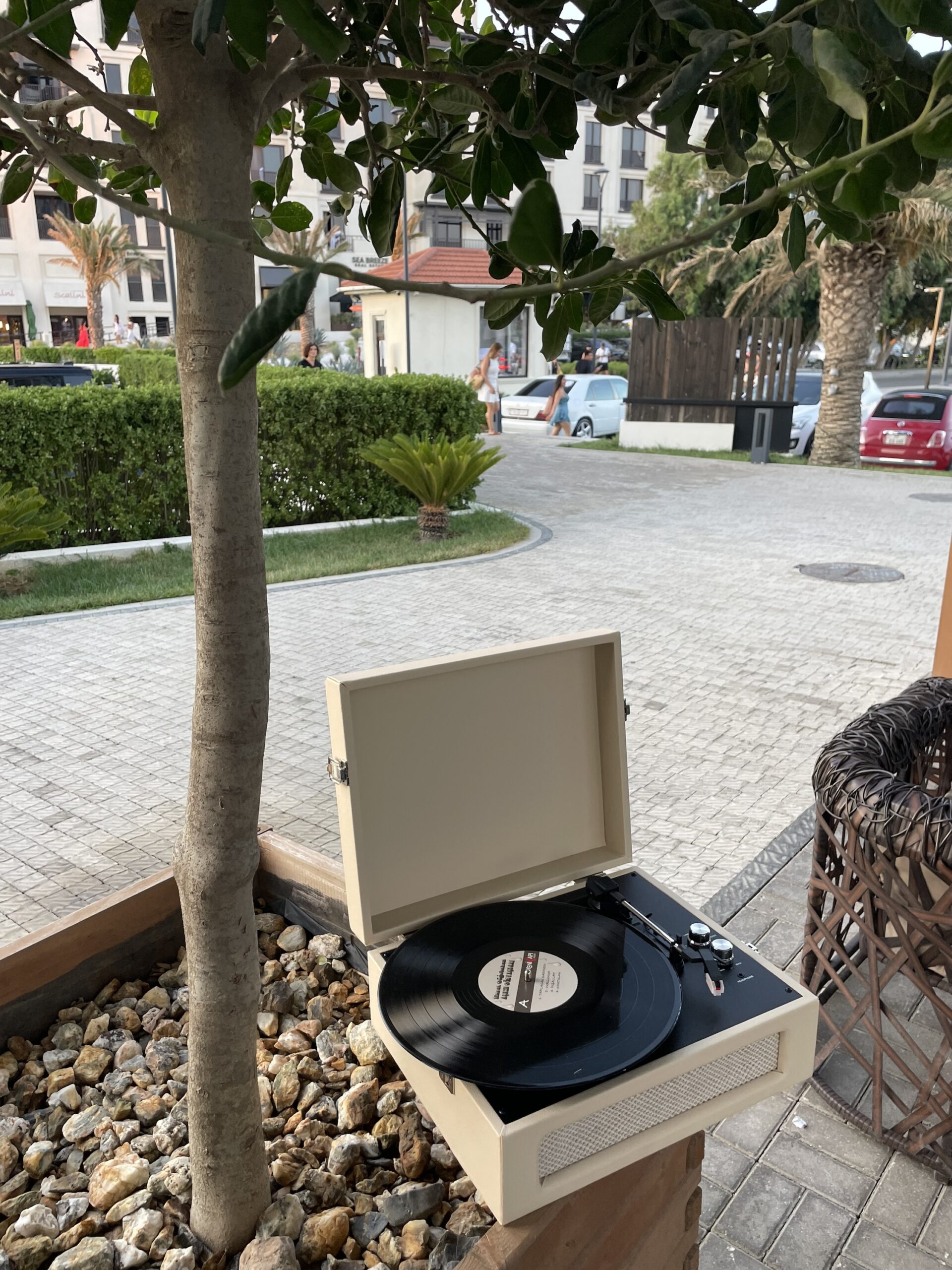 Gramofonbaku GRM010 çanta Pikap – Bluetooth Retro plak Çalar 10 Gramofonbaku GRM010 çanta Pikap – Bluetooth Retro plak Çalar - Görsel 10