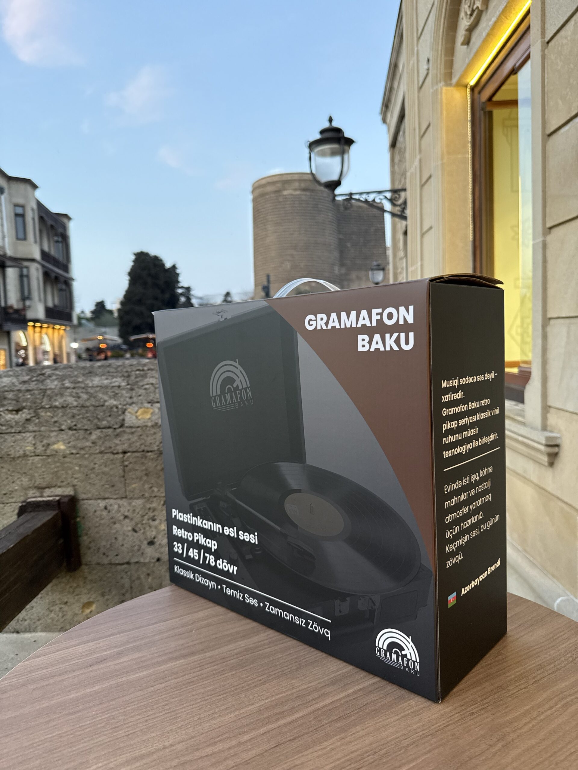 Gramofonbaku GRM001 yaşıl çanta Pikap – Bluetooth Retro plak Çalar 6 Gramofonbaku GRM001 yaşıl çanta Pikap – Bluetooth Retro plak Çalar - Görsel 6