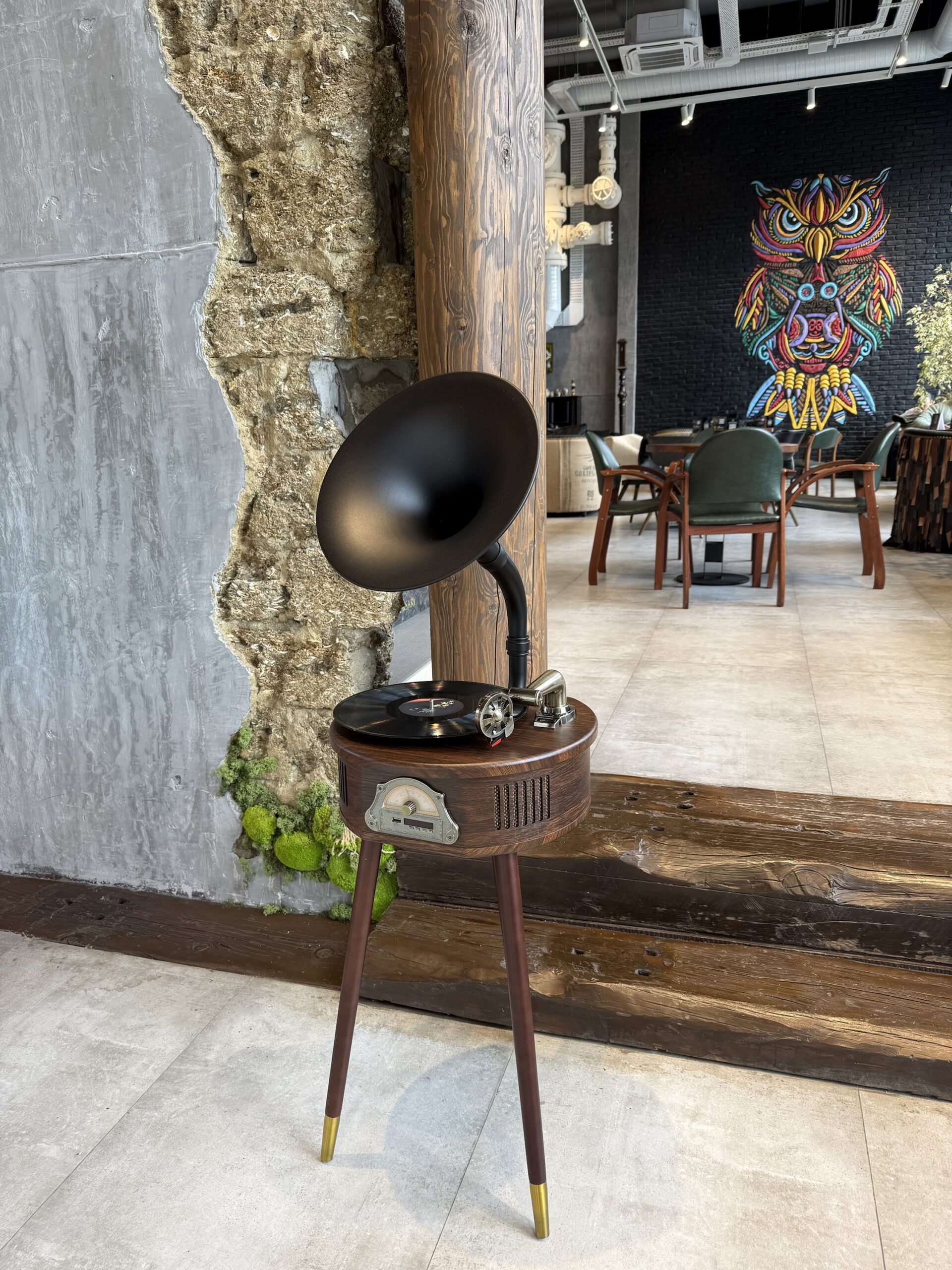 Gramofonbaku GRM008 Premium Ayaqlı Gramofon– Bluetooth FM Retro plak Çalar 3 Gramofonbaku GRM008 Premium Ayaqlı Gramofon– Bluetooth FM Retro plak Çalar - Görsel 3