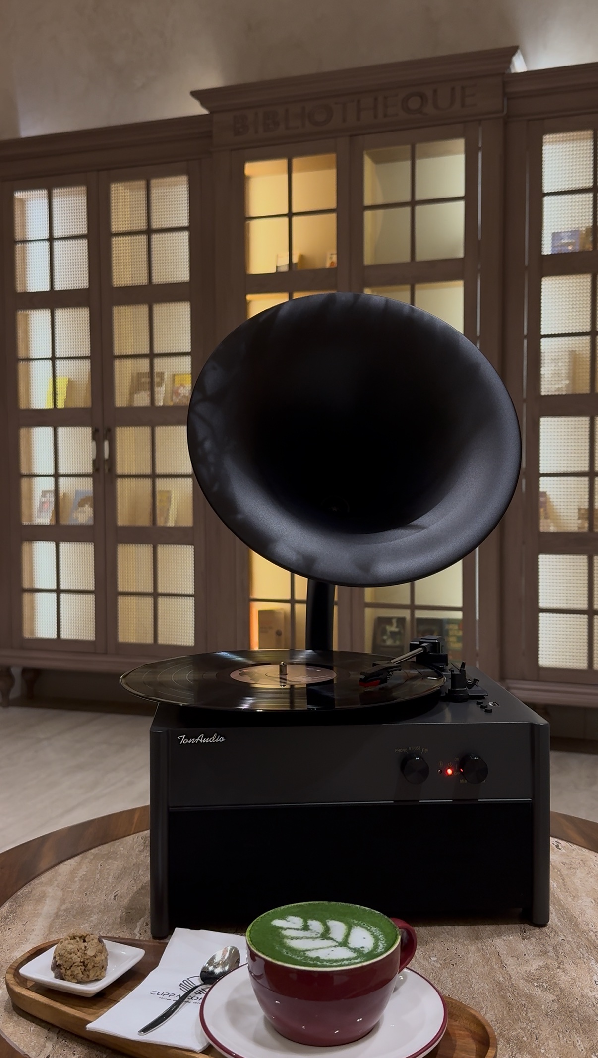 Gramofonbaku GRM013 Premium Gramofon– Bluetooth FM Retro plak Çalar 13 Gramofonbaku GRM013 Premium Gramofon– Bluetooth FM Retro plak Çalar - Görsel 13