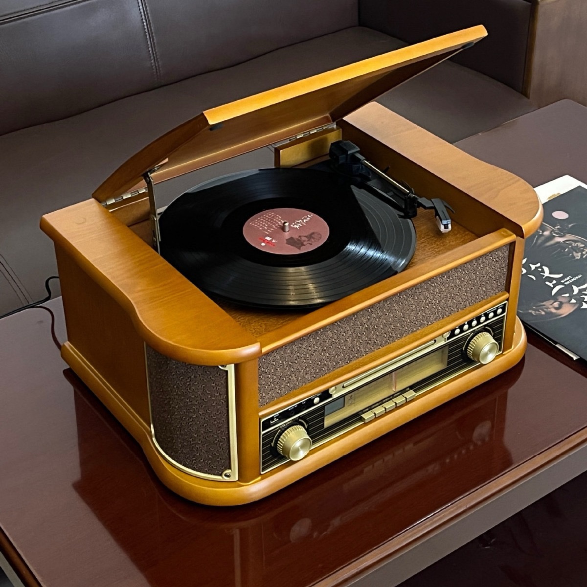 Gramofonbaku GRM014 Premium Gramofon– Bluetooth FM Retro plak Çalar 4 Gramofonbaku GRM014 Premium Gramofon– Bluetooth FM Retro plak Çalar - Görsel 4